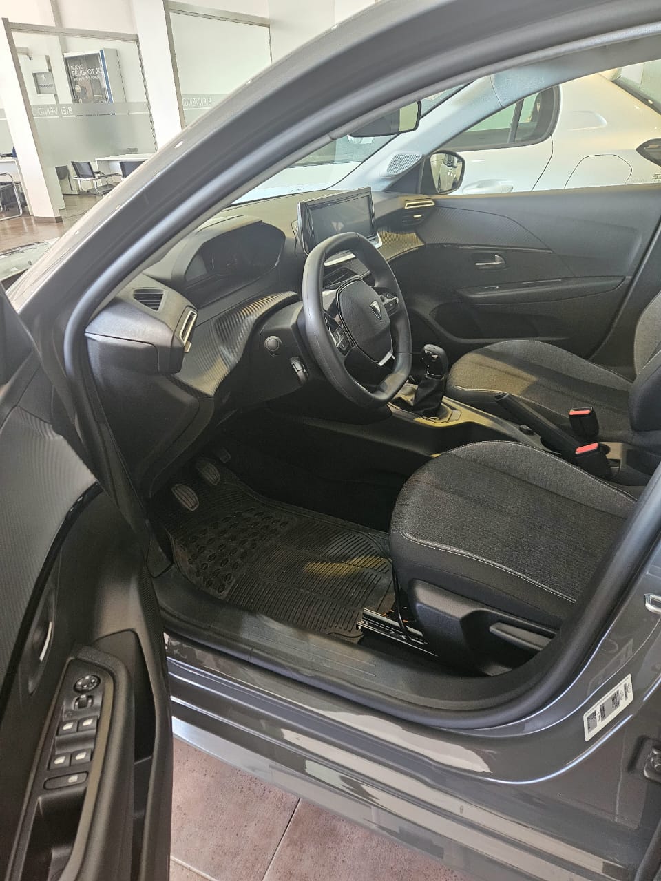 Mira esta publicación de Peugeot 208 2026 en Motordil