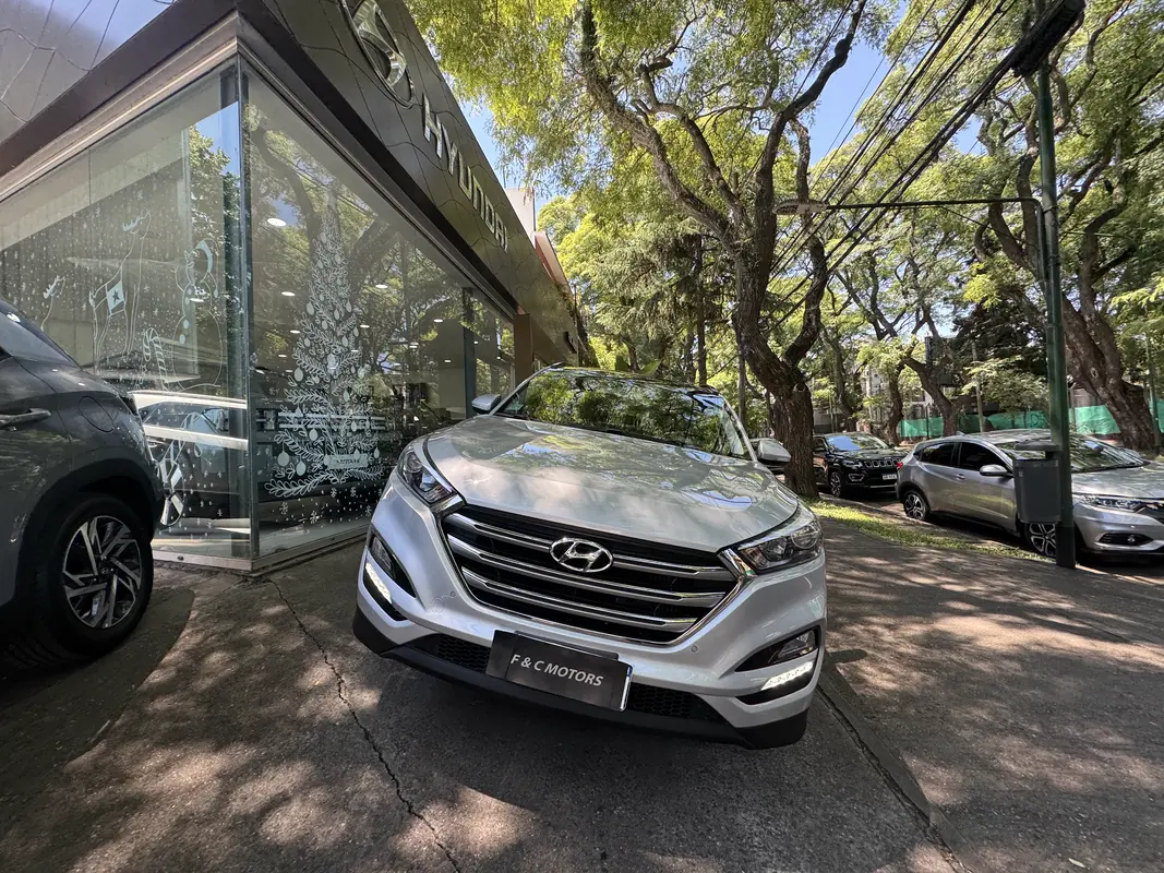 Mira esta publicación de Hyundai Tucson 2017 en Motordil