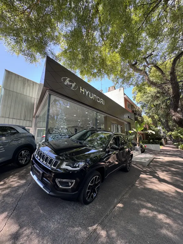 Mirá esta publicación de Jeep Compass