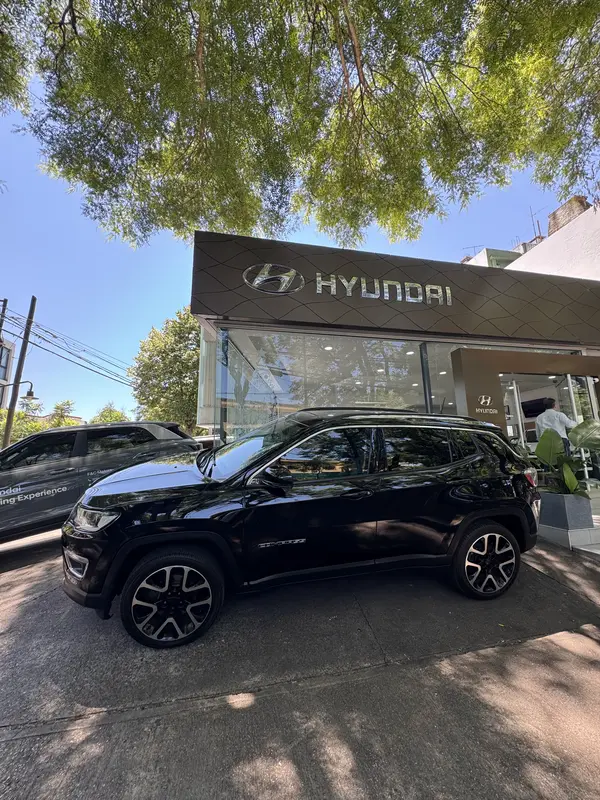 Mirá esta publicación de Jeep Compass