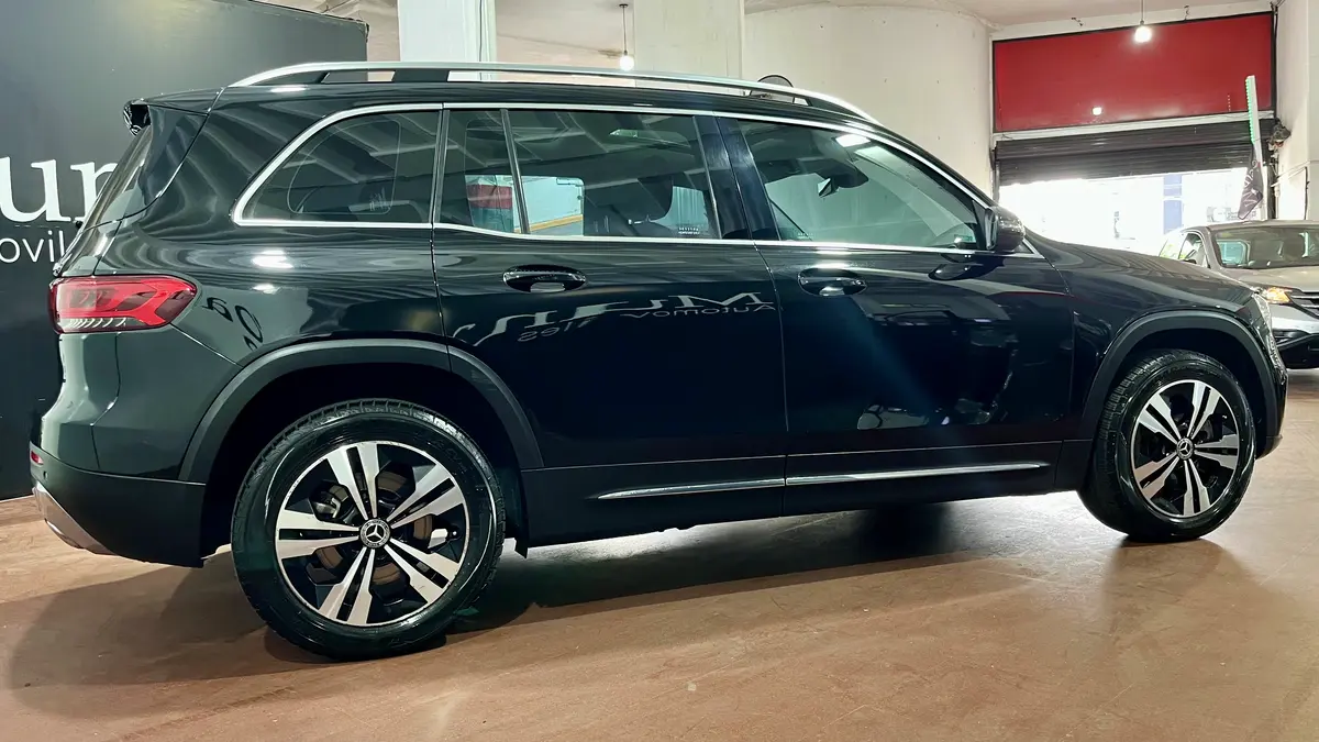 Mira esta publicación de Mercedes Benz GLB 2020 en Motordil