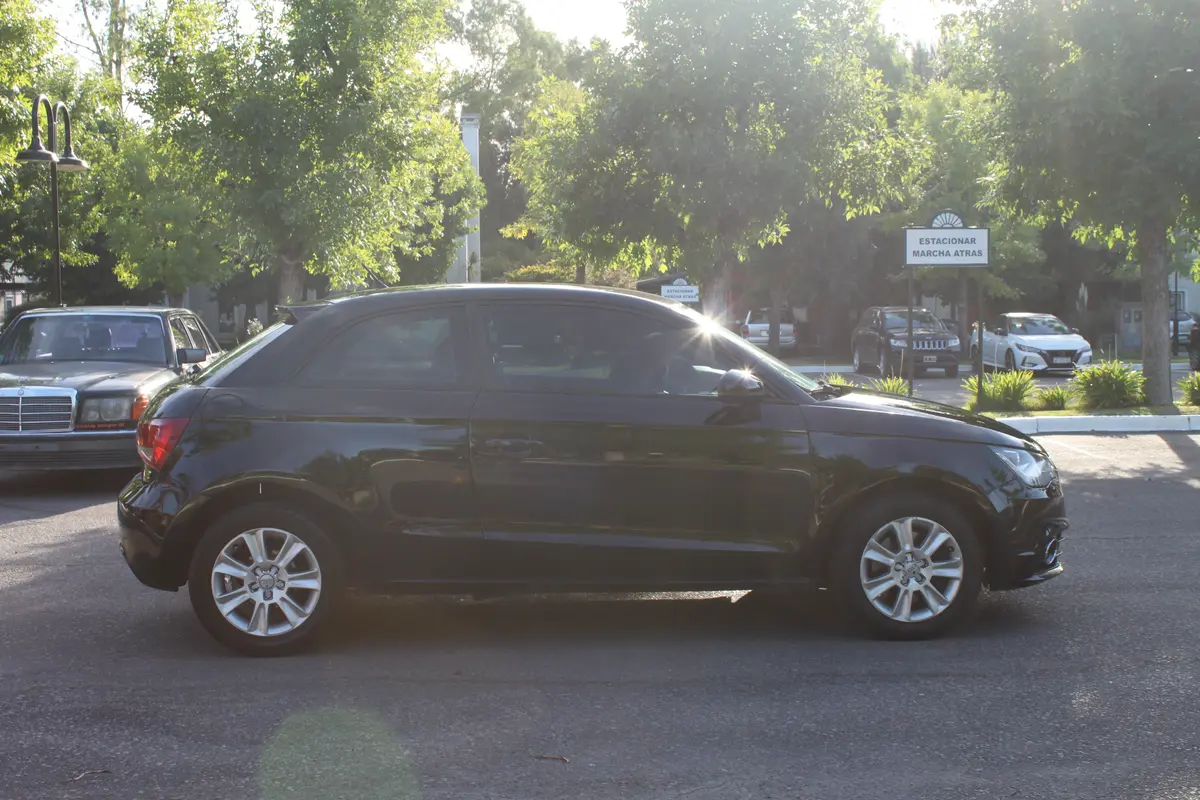 Mira esta publicación de Audi A1 2011 en Motordil