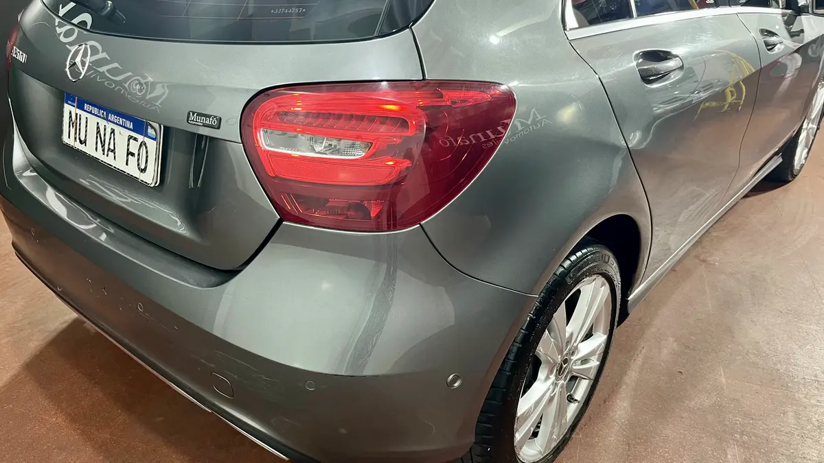 Mira esta publicación de Mercedes Benz Clase A 2018 en Motordil