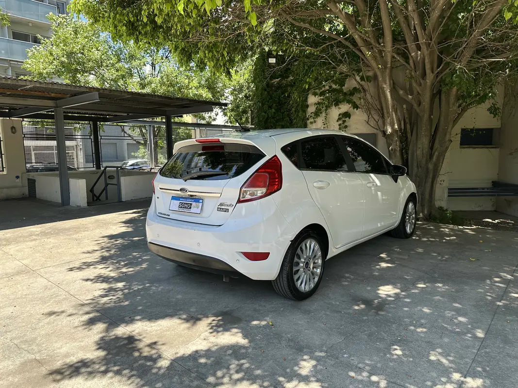Mira esta publicación de Ford Fiesta 2016 en Motordil