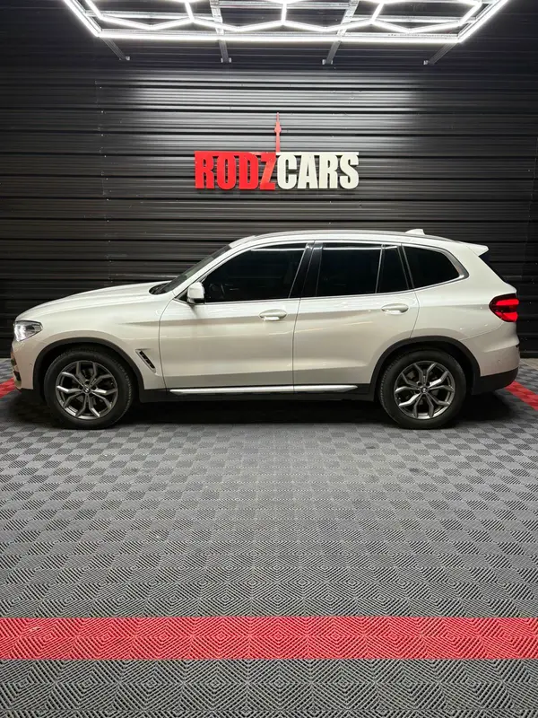 Mira esta publicación de BMW X3 2021 en Motordil