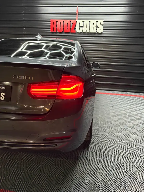 Mira esta publicación de BMW Serie 3 2016 en Motordil