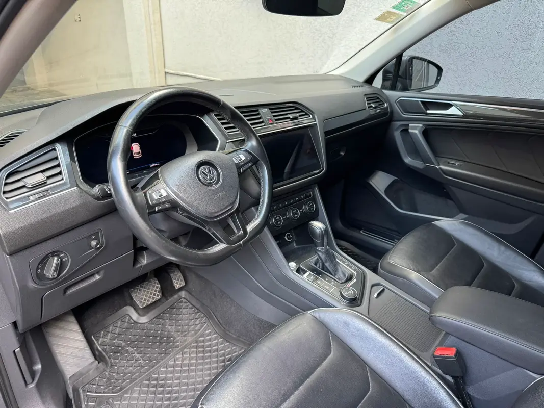 Mira esta publicación de Volkswagen Tiguan Allspace 2019 en Motordil