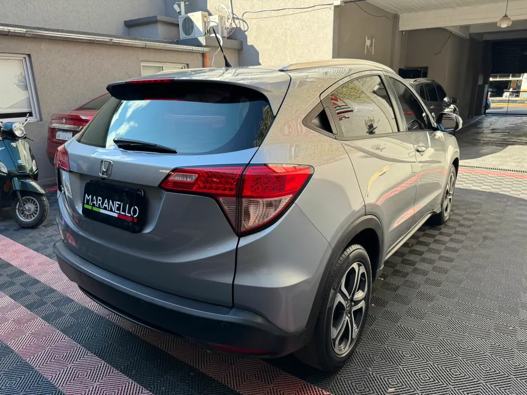 Mira esta publicación de Honda HRV 2017 en Motordil