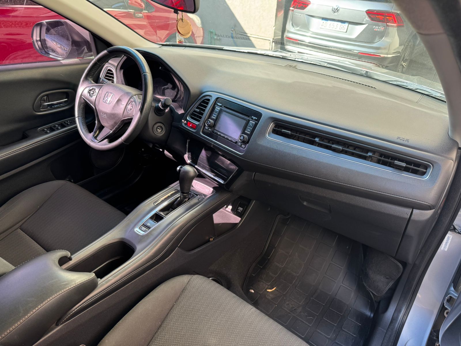 Mira esta publicación de Honda HRV 2017 en Motordil