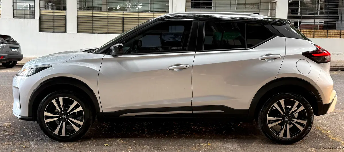 Mira esta publicación de Nissan Kicks 2022 en Motordil