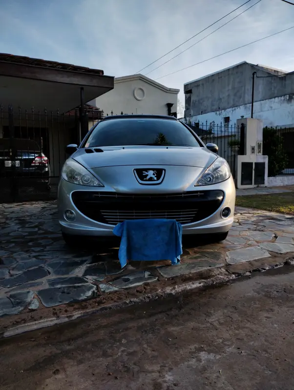 Mira esta publicación de Peugeot 207 Compact 2011 en Motordil