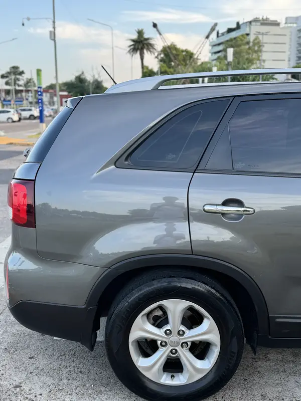 Mira esta publicación de KIA Sorento 2013 en Motordil