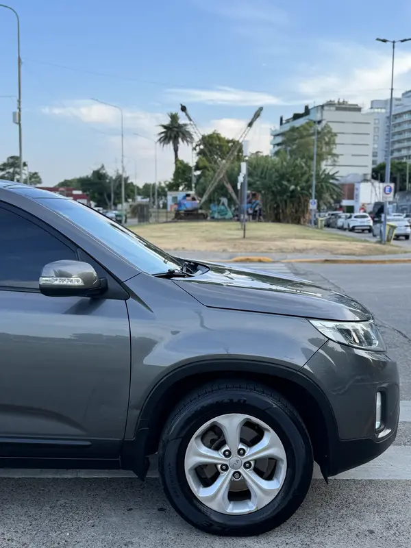 Mira esta publicación de KIA Sorento 2013 en Motordil