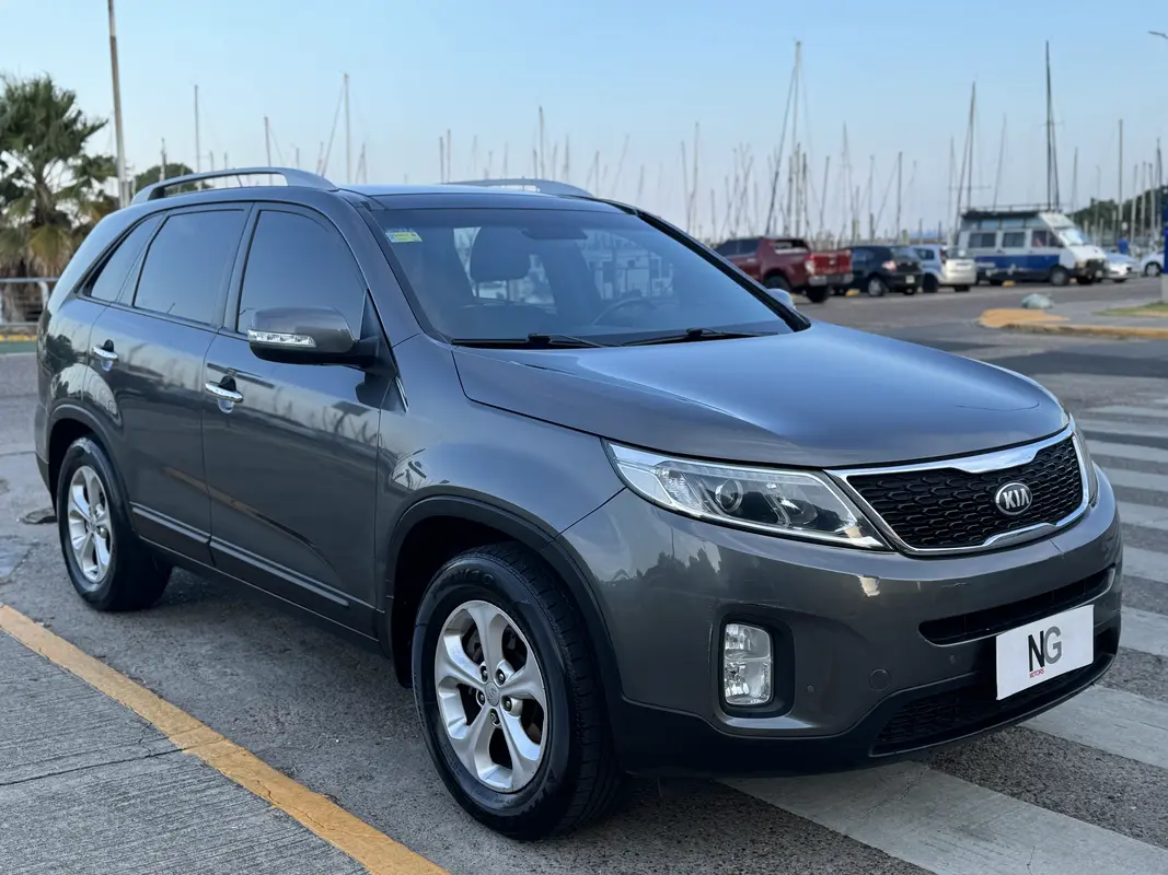 Mira esta publicación de KIA Sorento 2013 en Motordil
