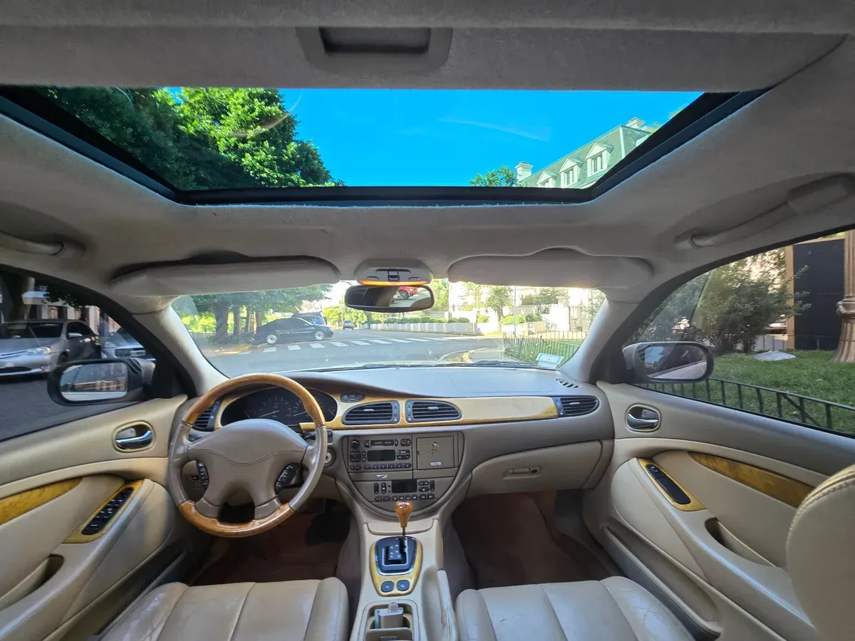 Mirá esta publicación de Jaguar S Type