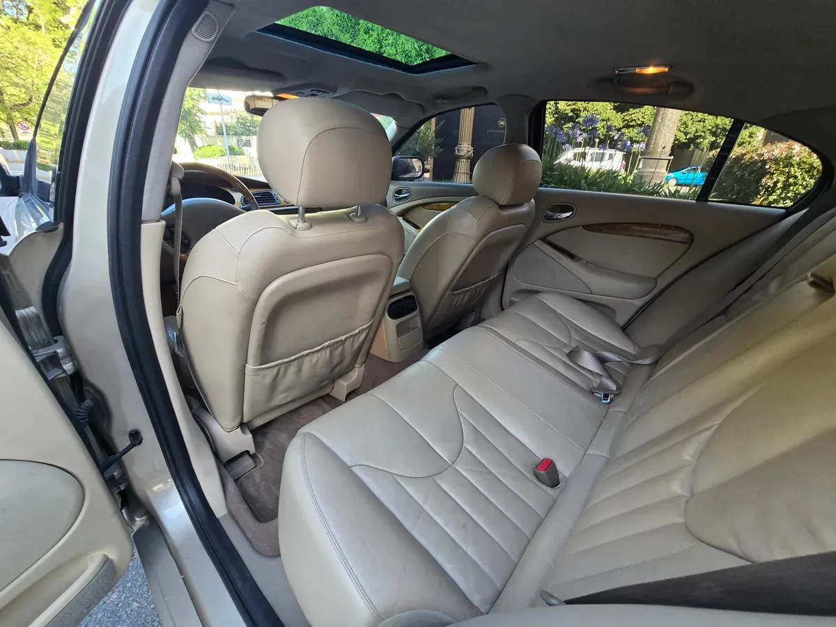 Mirá esta publicación de Jaguar S Type