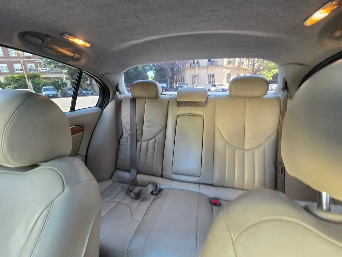 Mirá esta publicación de Jaguar S Type