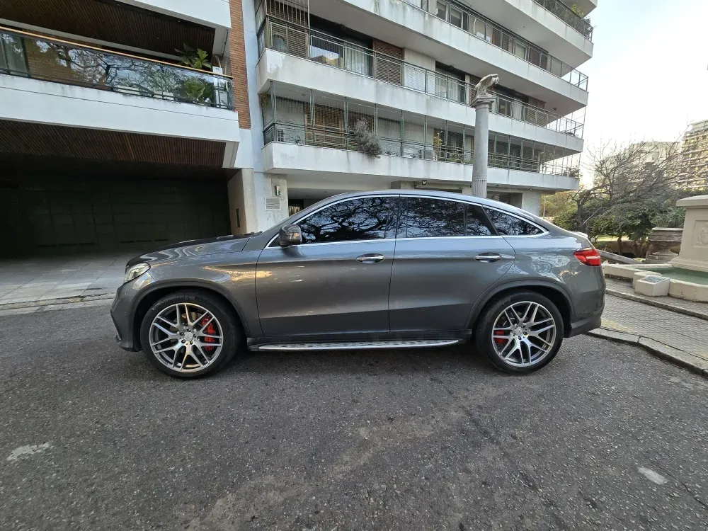 Mira esta publicación de Mercedes Benz GLE 2019 en Motordil