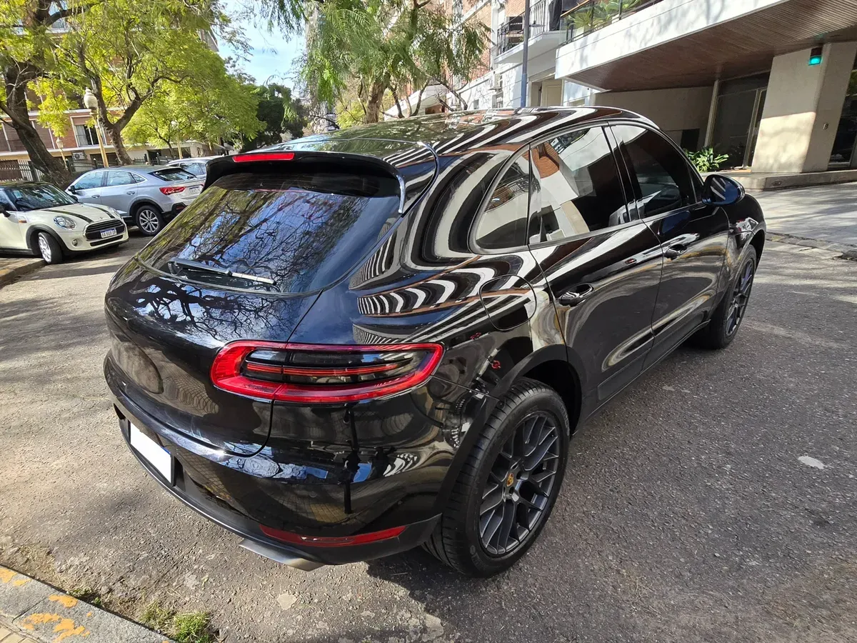 Mira esta publicación de Porsche Macan 2017 en Motordil
