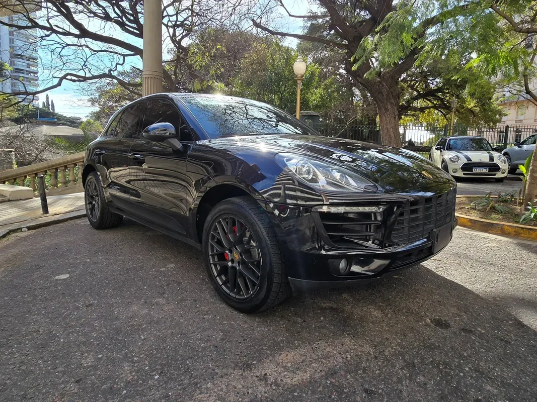 Mira esta publicación de Porsche Macan 2017 en Motordil