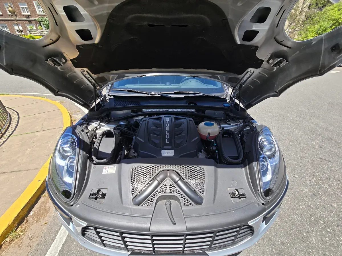 Mira esta publicación de Porsche Macan 2017 en Motordil