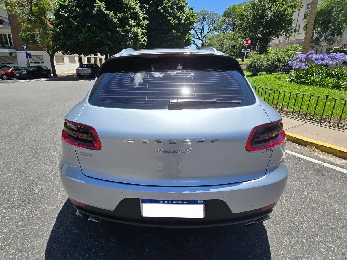 Mira esta publicación de Porsche Macan 2017 en Motordil