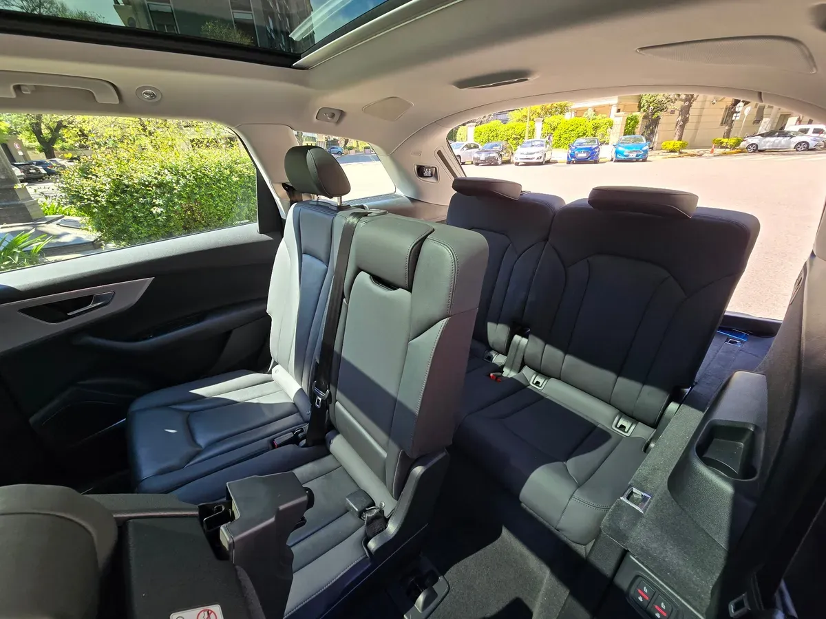 Mira esta publicación de Audi Q7 2021 en Motordil