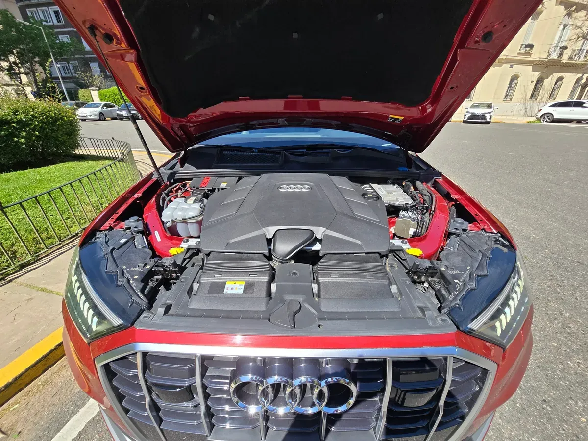 Mira esta publicación de Audi Q7 2021 en Motordil