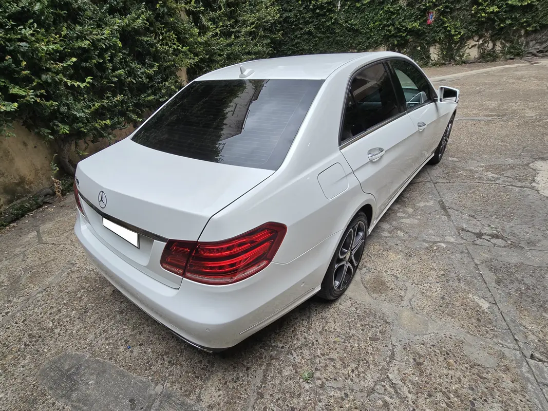 Mira esta publicación de Mercedes Benz Clase E 2015 en Motordil