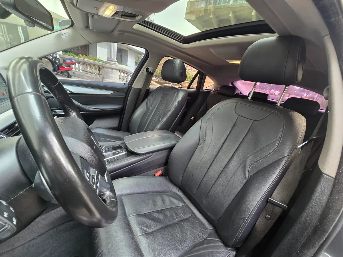 Mira esta publicación de BMW X6 2018 en Motordil