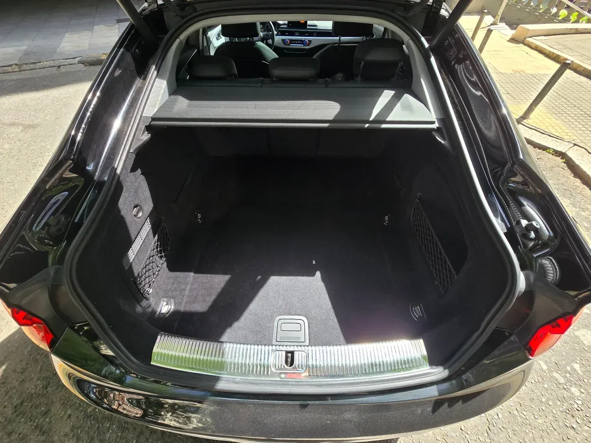 Mira esta publicación de Audi A5 Sportback 2018 en Motordil