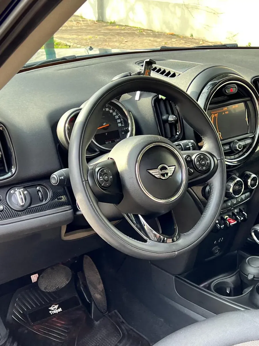 Mira esta publicación de Mini Countryman 2018 en Motordil