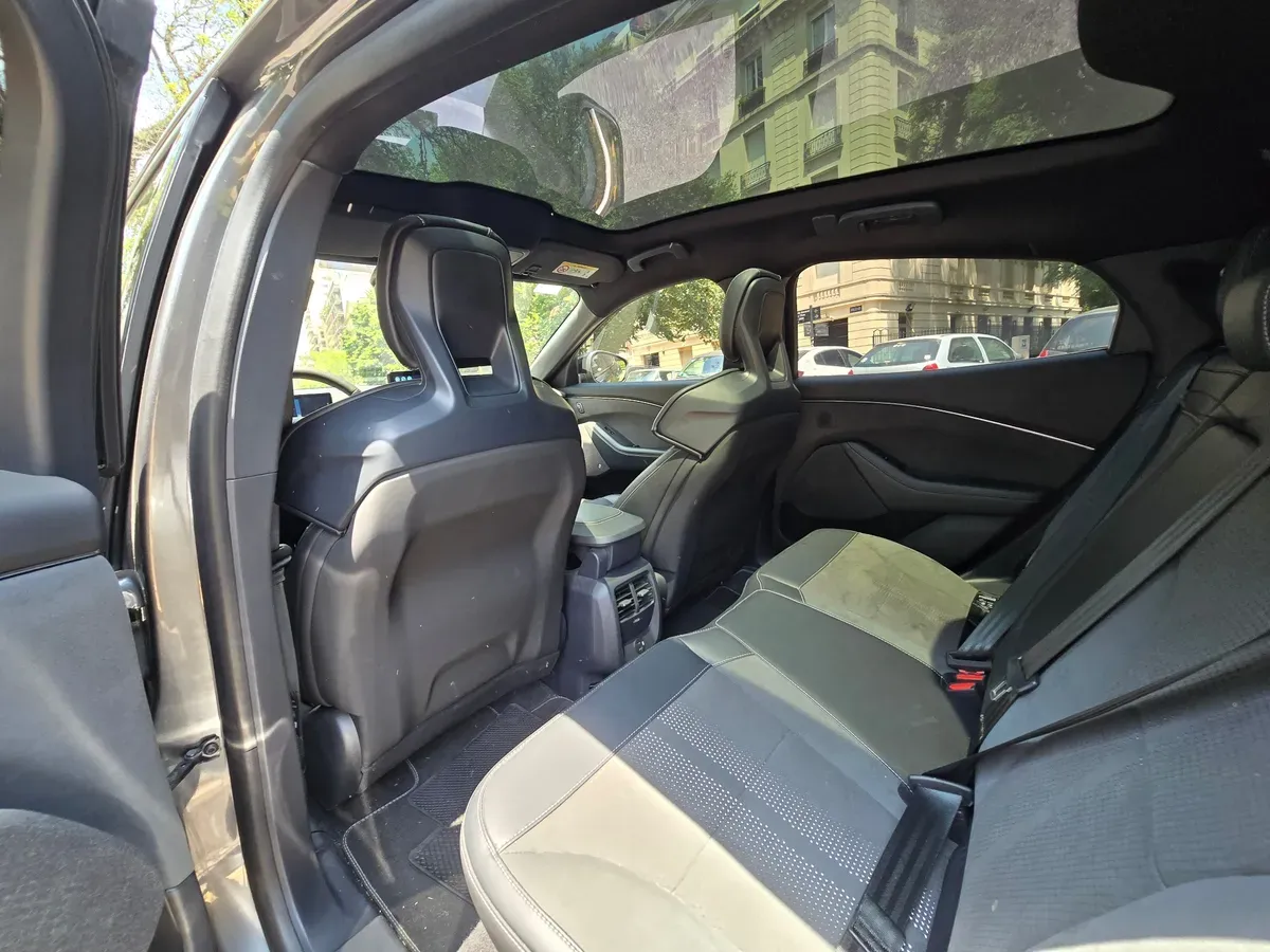 Mirá esta publicación de Ford Mustang Mach E