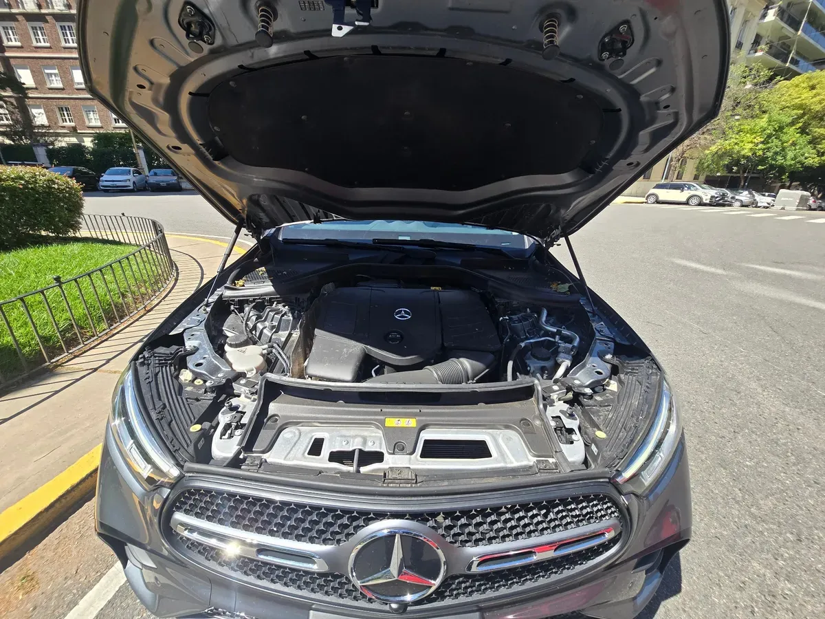 Mira esta publicación de Mercedes Benz GLC 2023 en Motordil