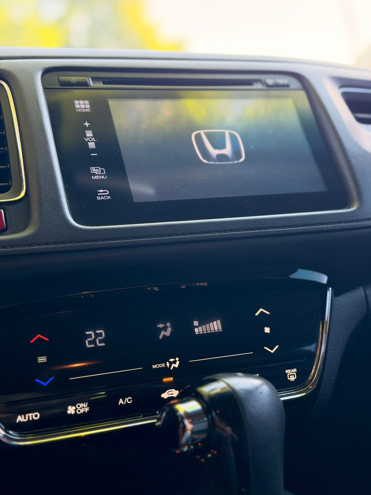 Mira esta publicación de Honda HRV 2017 en Motordil