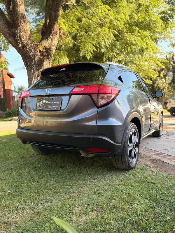 Mira esta publicación de Honda HRV 2017 en Motordil