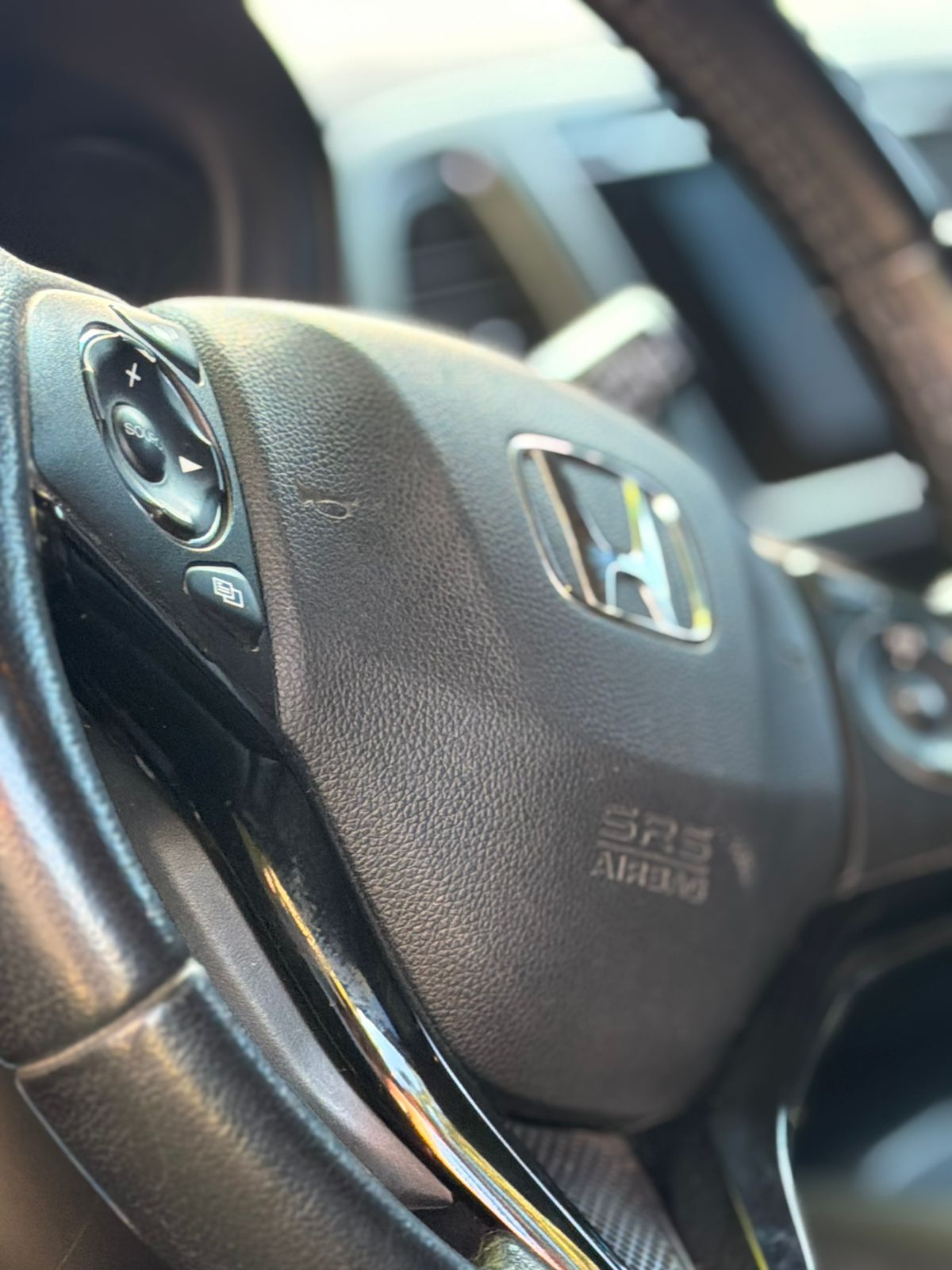 Mira esta publicación de Honda HRV 2017 en Motordil