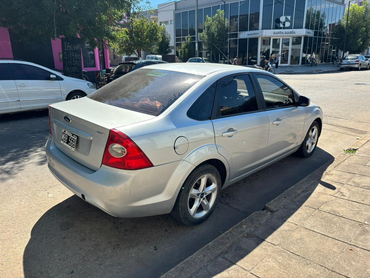 Mira esta publicación de Ford Focus 2013 en Motordil