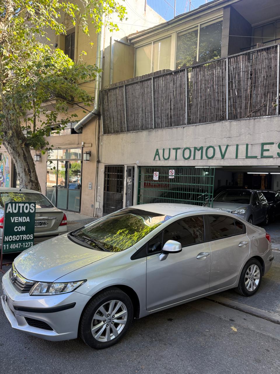 Mira esta publicación de Honda Civic 2012 en Motordil