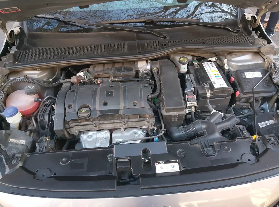 Mira esta publicación de Peugeot 208 2023 en Motordil