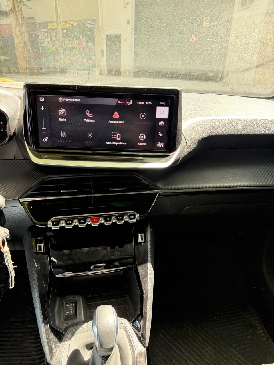 Mira esta publicación de Peugeot 208 2023 en Motordil