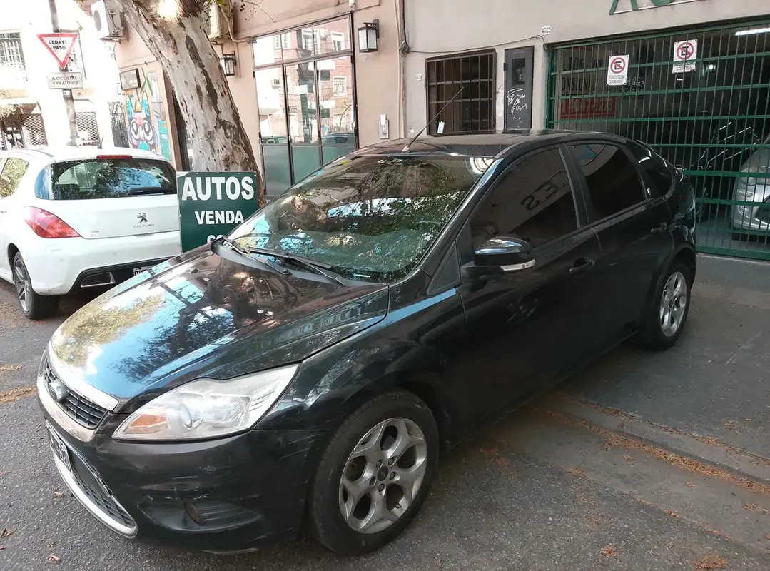 Mira esta publicación de Ford Focus 2010 en Motordil