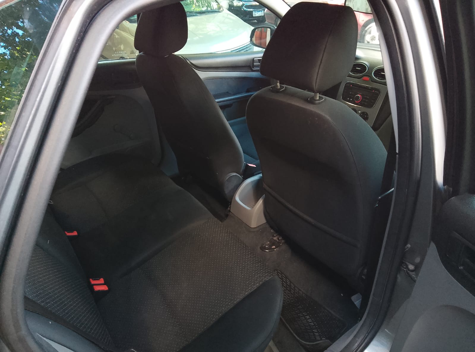 Mira esta publicación de Ford Focus 2011 en Motordil