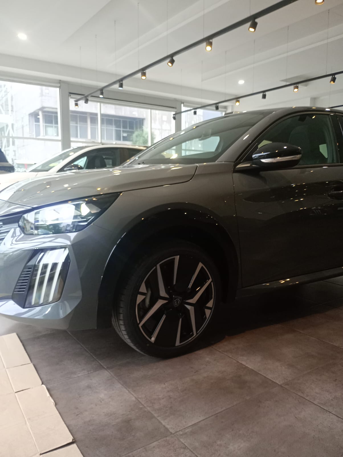 Mira esta publicación de Peugeot 208 2026 en Motordil