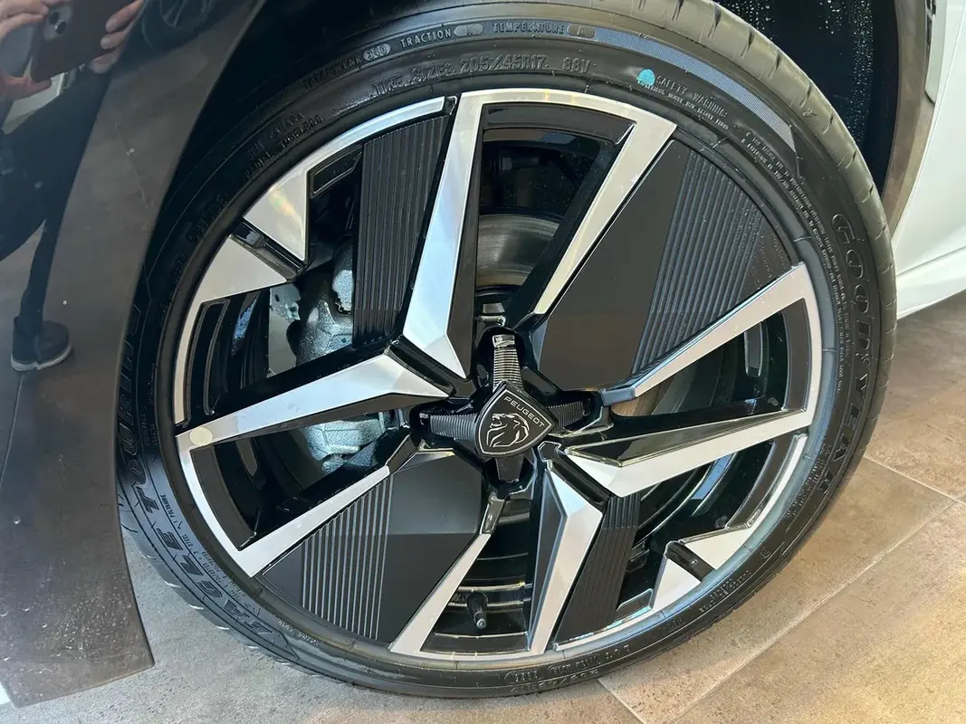 Mirá esta publicación de Peugeot 208