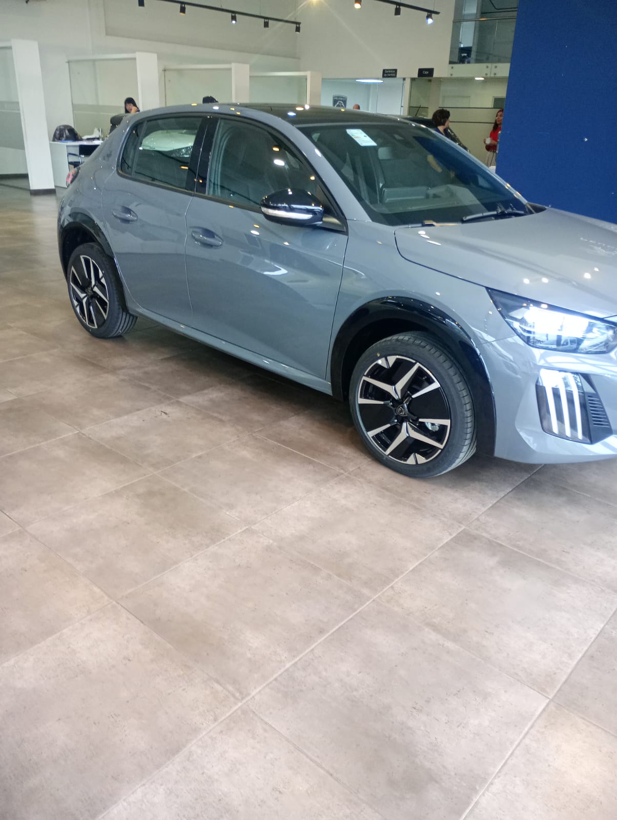 Mira esta publicación de Peugeot 208 2026 en Motordil