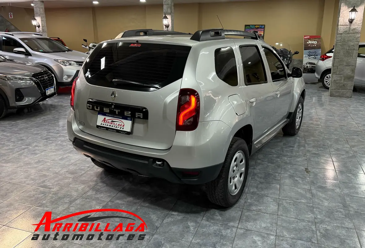 Mira esta publicación de Renault Duster 2017 en Motordil