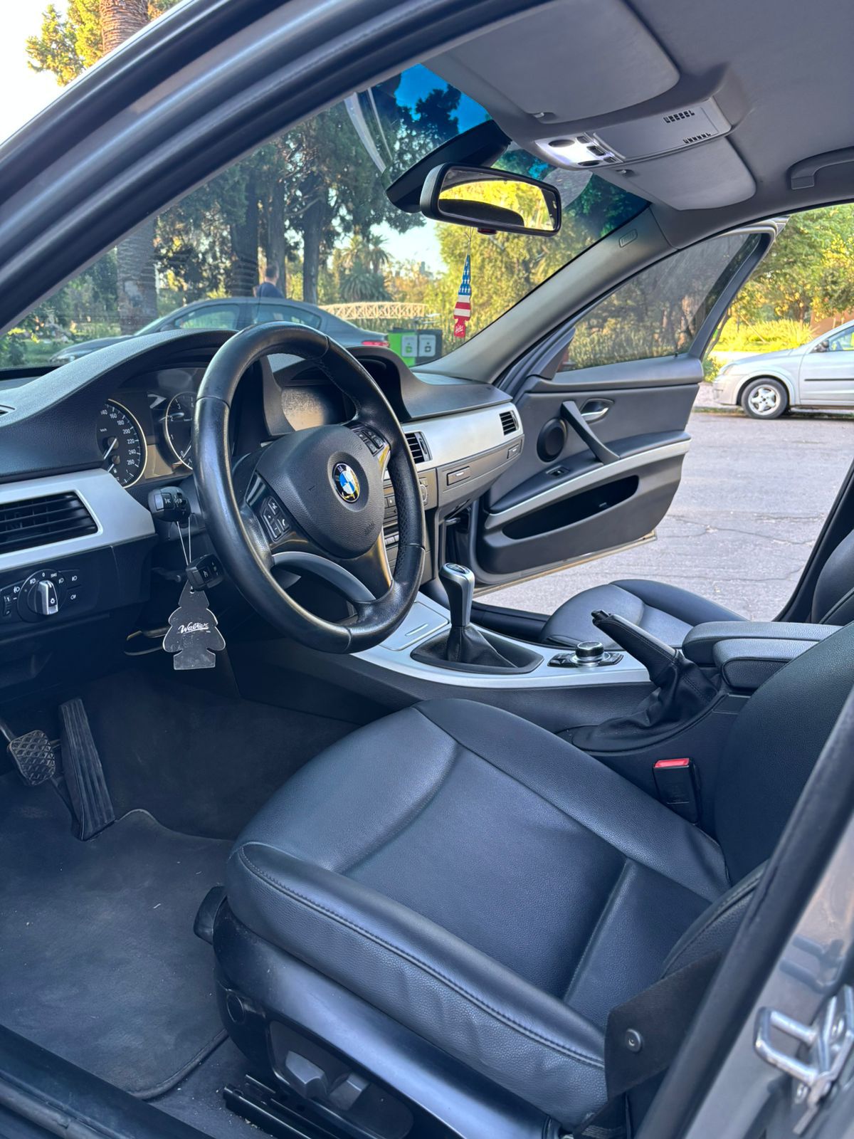 Mira esta publicación de BMW Serie 3 2011 en Motordil