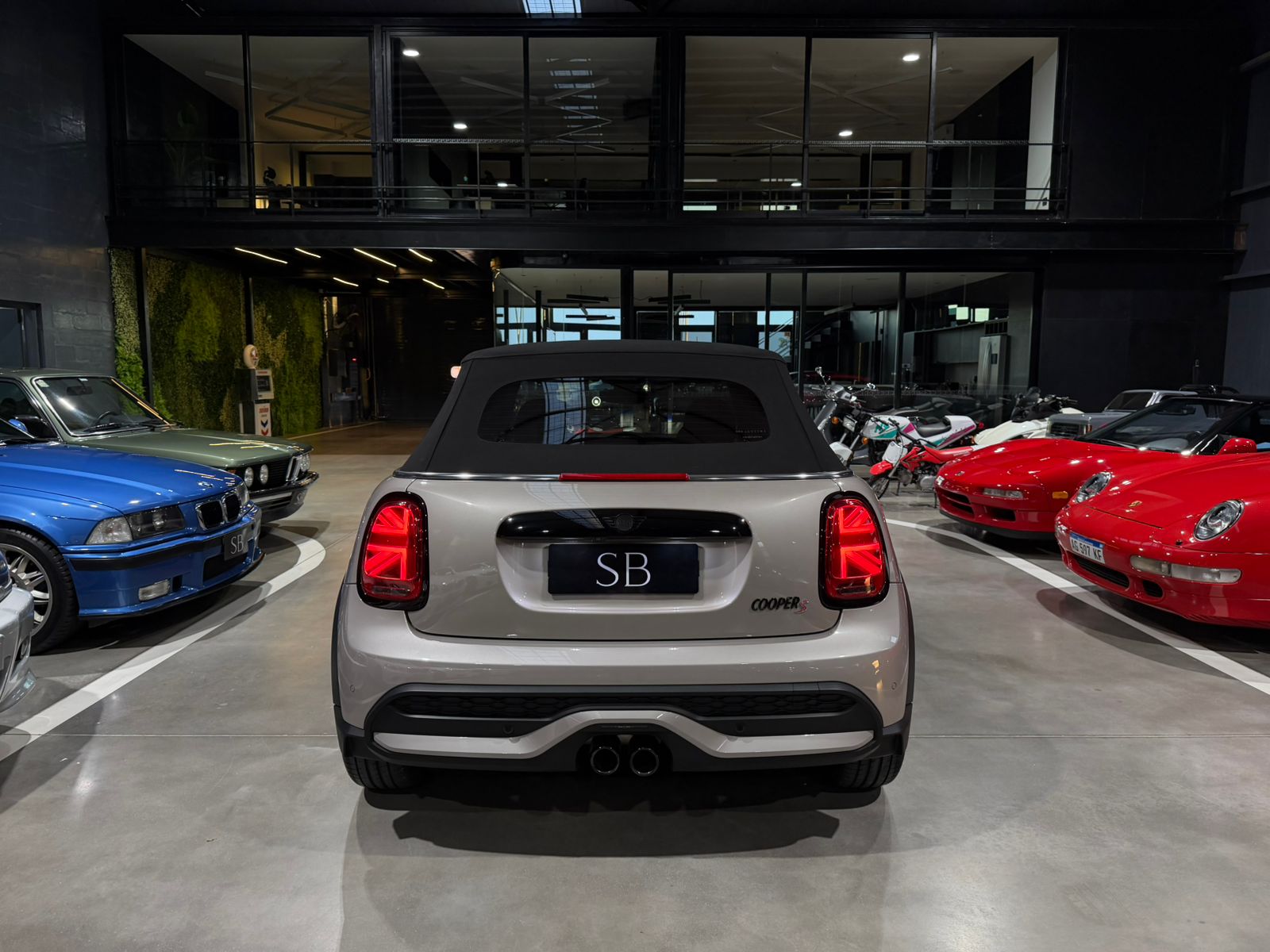 Mira esta publicación de Mini Cabrio 2025 en Motordil