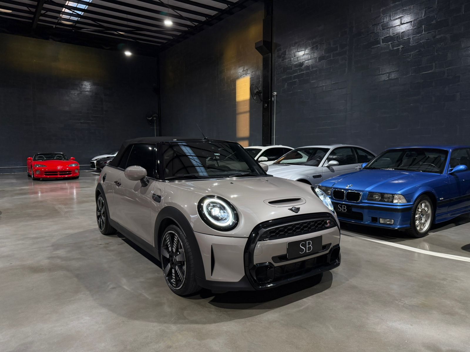 Mira esta publicación de Mini Cabrio 2025 en Motordil